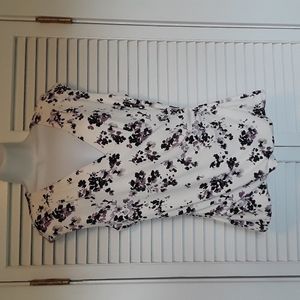 White House black market top.